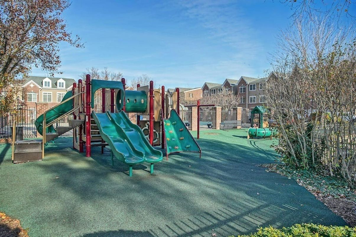 Backyard, Exterior, Playground