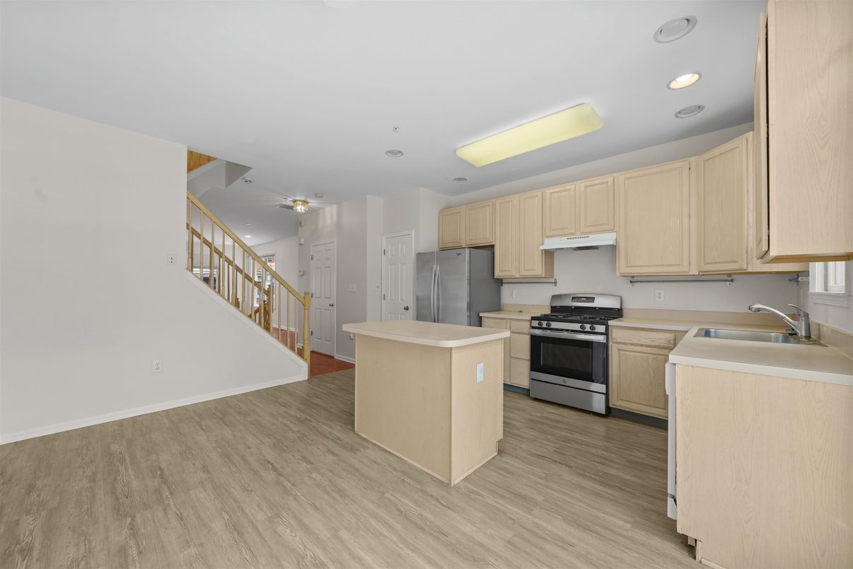Interior, Kitchen, Recessed Lighting, Wood Texture Flooring