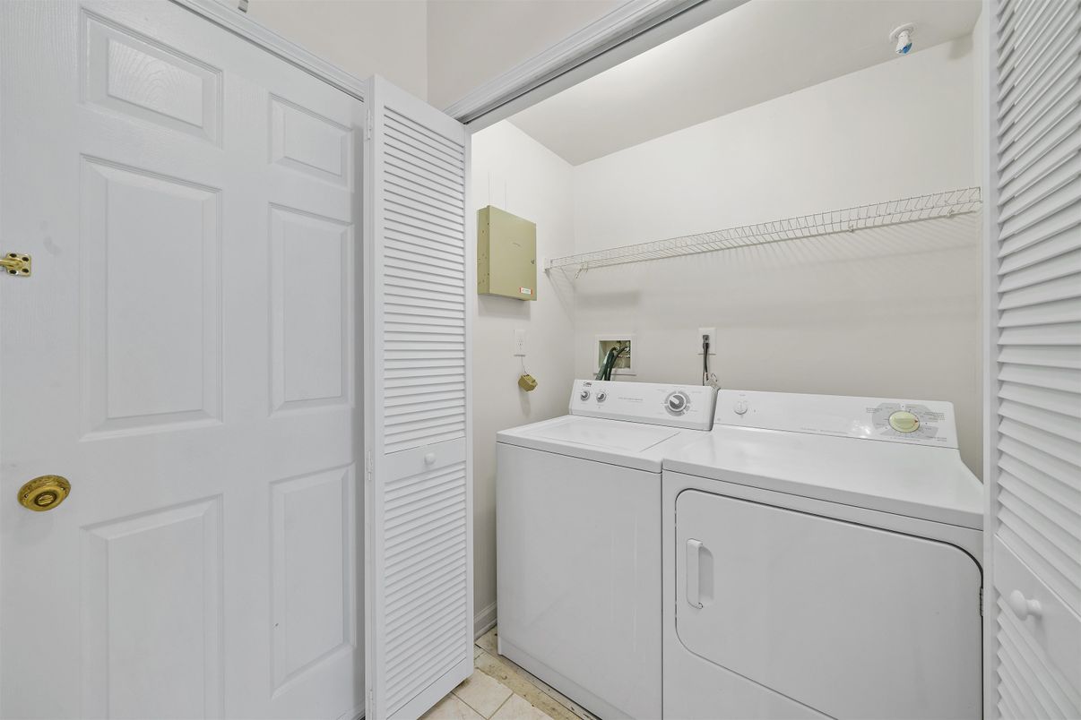 Interior, Utility Closets, Washer