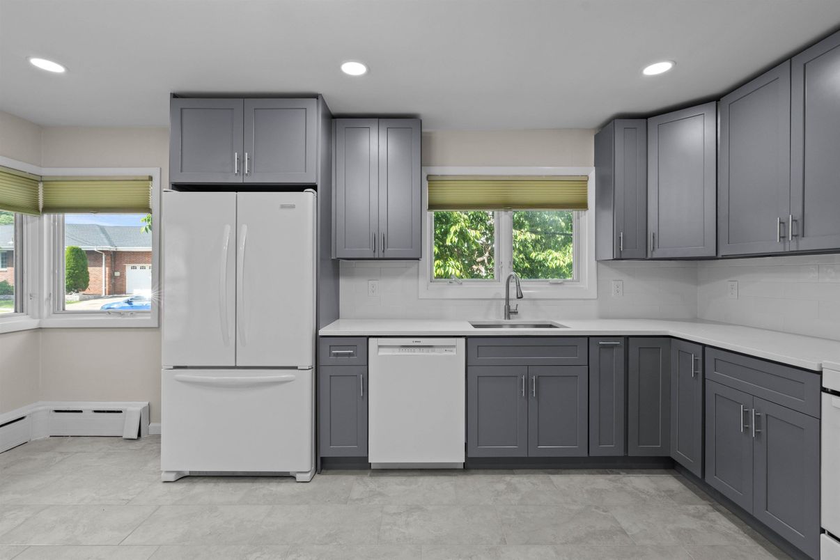 Interior, Kitchen, Recessed Lighting