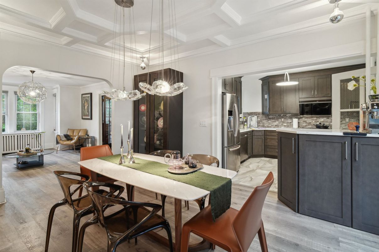 Chandelier, Dining room, Interior, Kitchen, Living room, Pendant Lights, Stainless Steel Appliances, Wood Texture Flooring