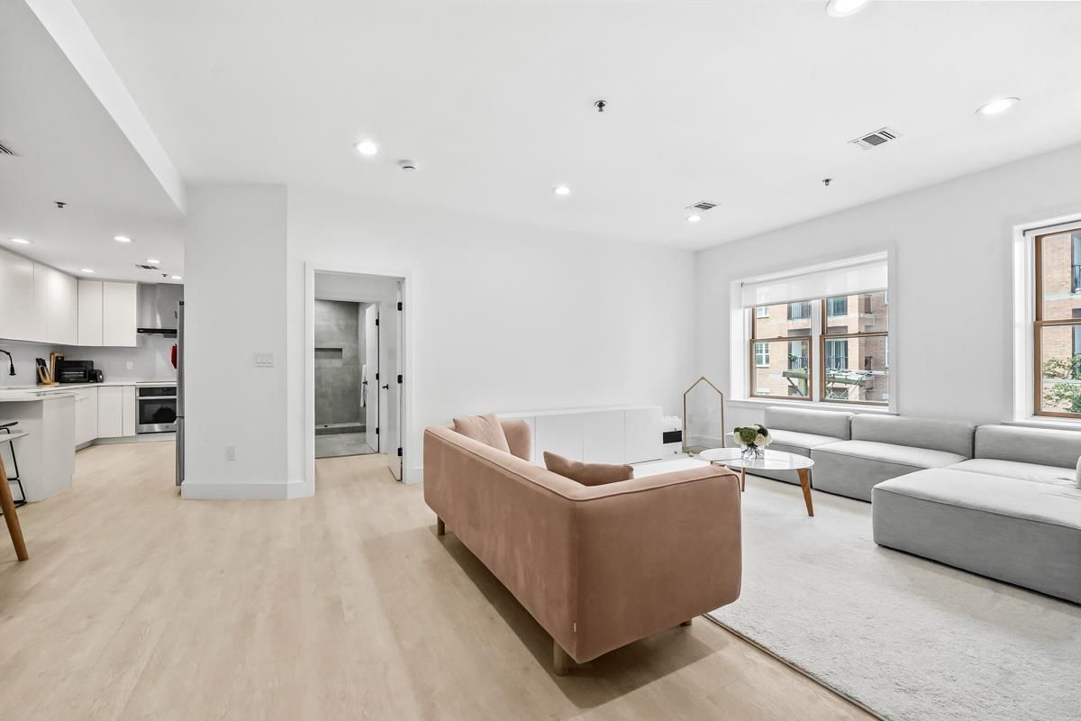 Interior, Kitchen, Living room, Recessed Lighting, Wood Texture Flooring