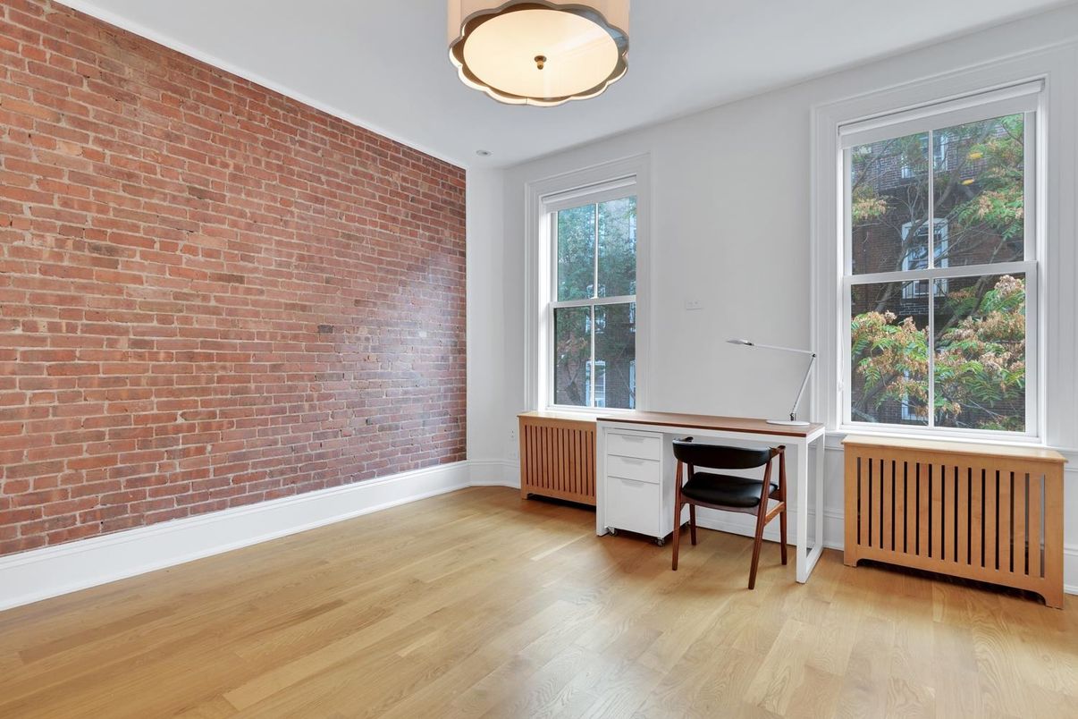 Home Office, Interior, Stone Walls, Wood Texture Flooring