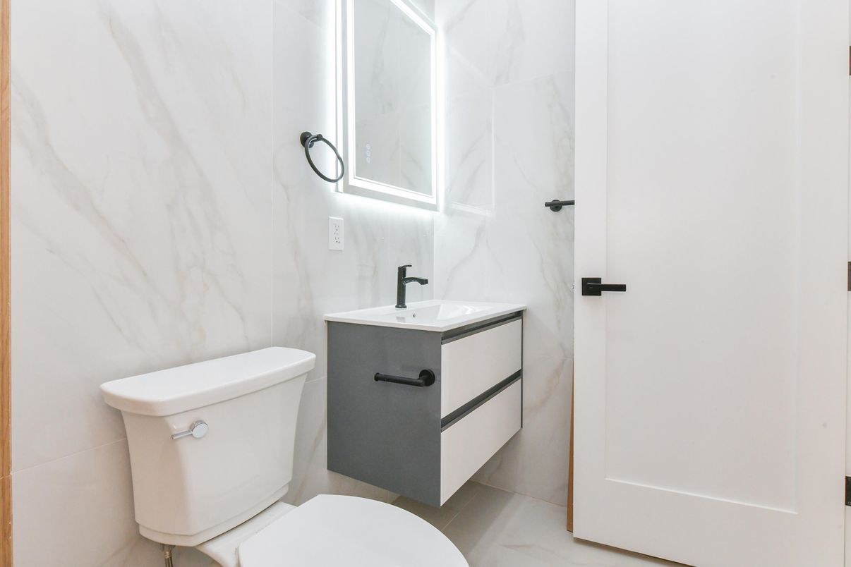 Bathroom, Interior, Marble Walls
