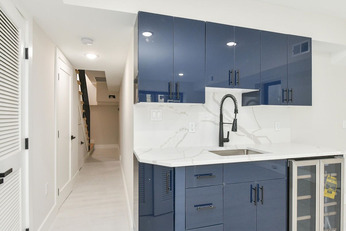Interior, Kitchen, Recessed Lighting