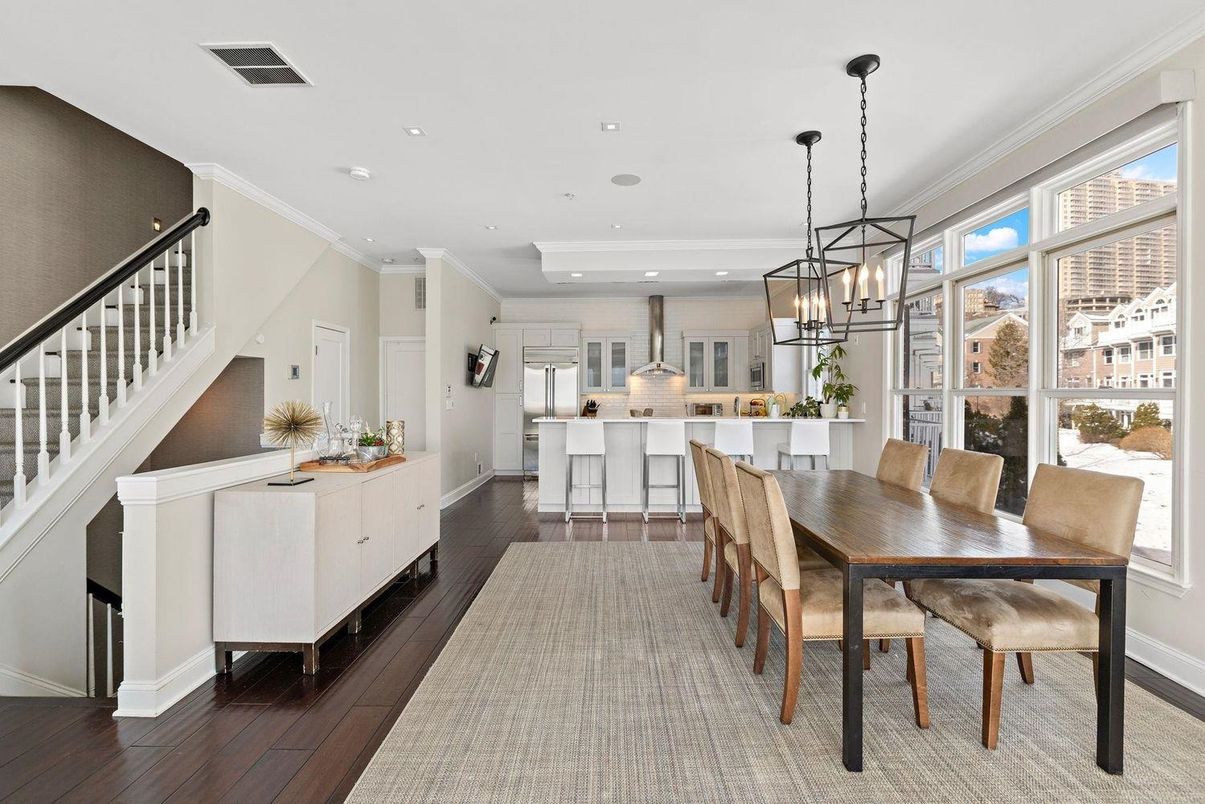 Chandelier, Dining room, Interior, Kitchen, Pendant Lights, Recessed Lighting, Wood Texture Flooring