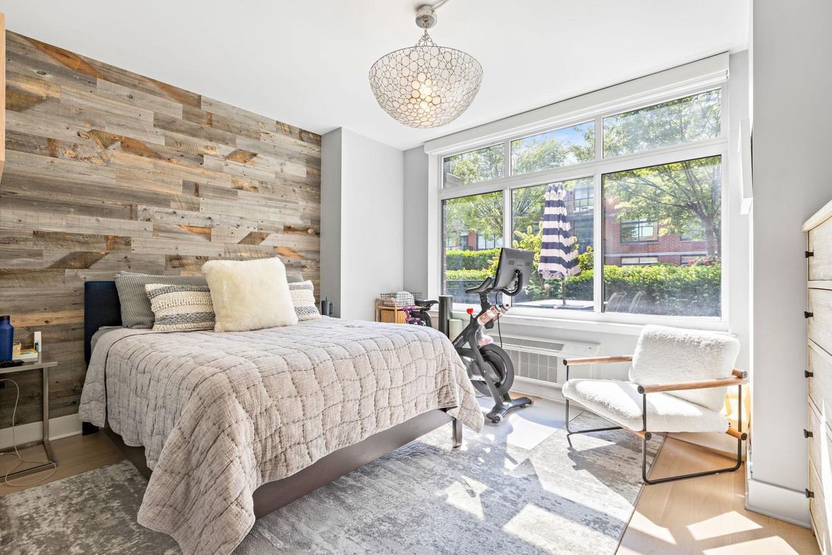 Bedroom, Fitness Equipment, Interior, Pendant Lights, Wood Texture Flooring, Wooden Walls