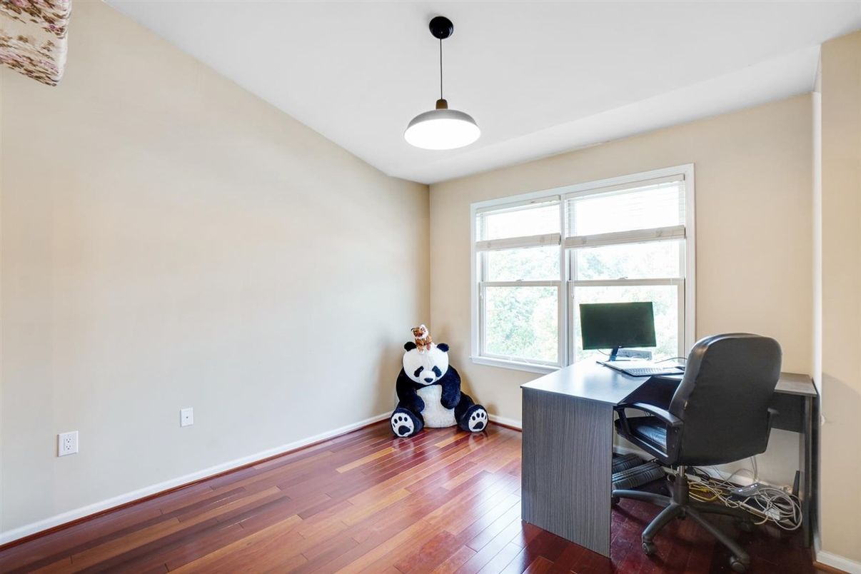 Home Office, Interior, Pendant Lights, Wood Texture Flooring