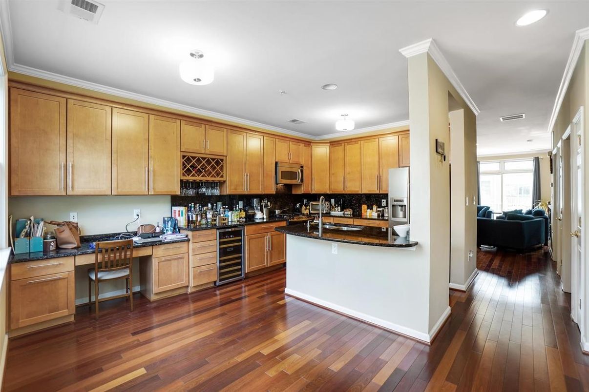 Interior, Kitchen, Living room, Recessed Lighting, Wood Texture Flooring