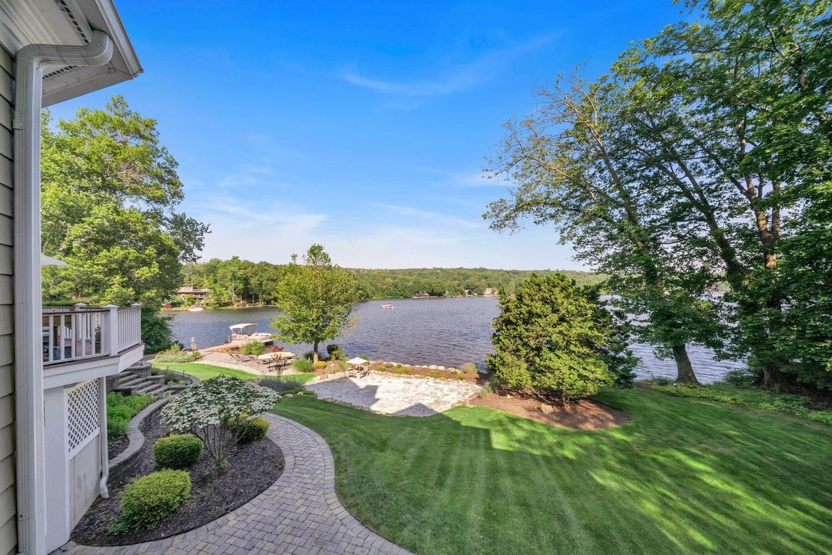 Backyard, Exterior, Water