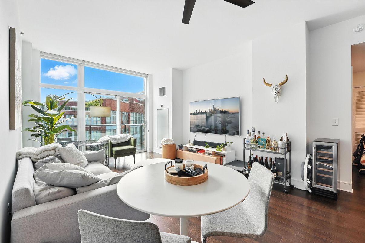 Dining room, Interior, Living room, Wood Texture Flooring