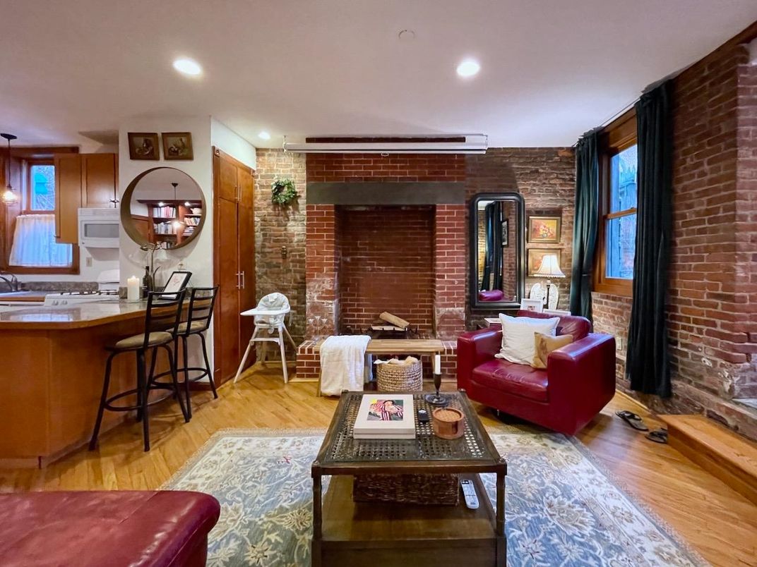 Interior, Living room, Pendant Lights, Recessed Lighting, Stone Walls, Wood Texture Flooring