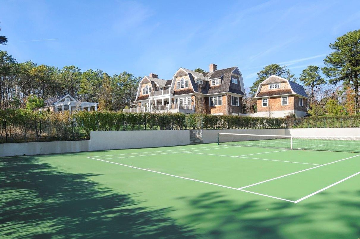 Exterior, Tennis Courts