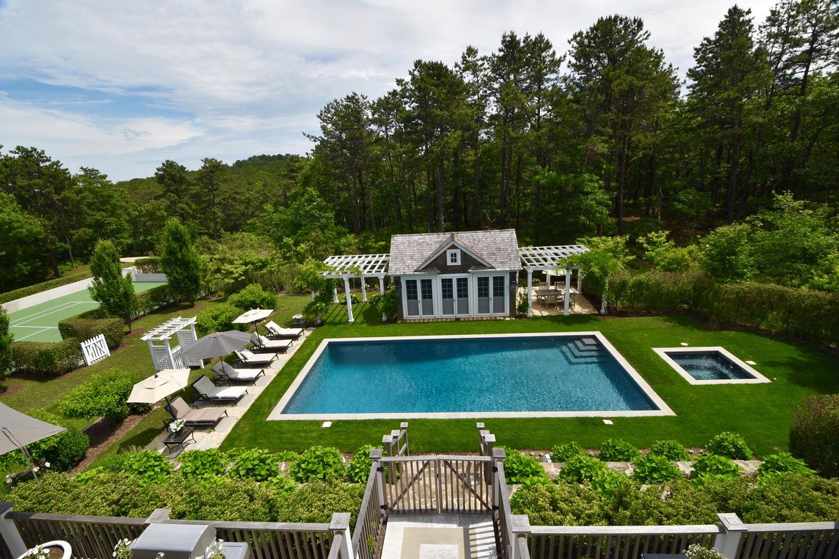 Exterior, Pool