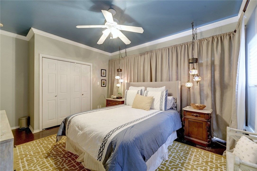 Bedroom, Interior, Pendant Lights