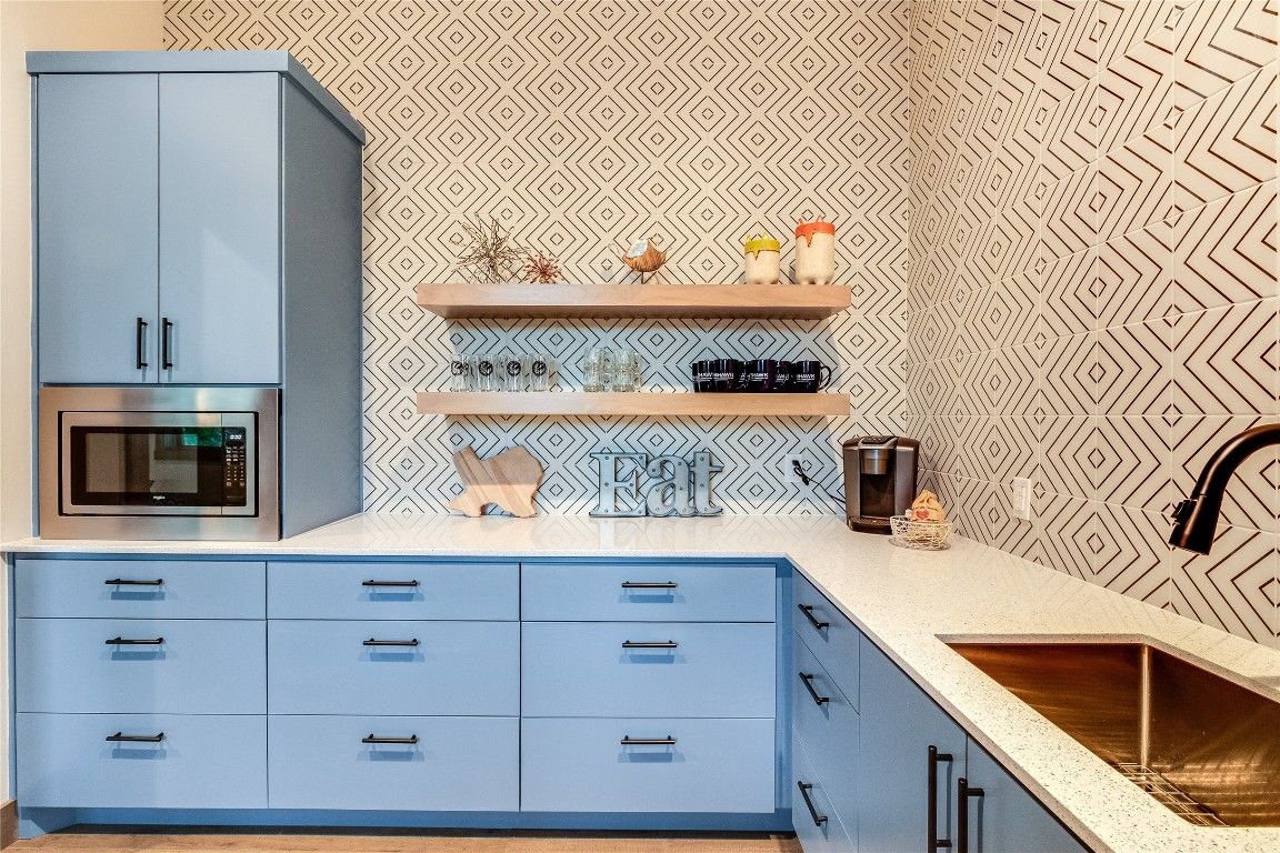 Interior, Kitchen, Stainless Steel Appliances
