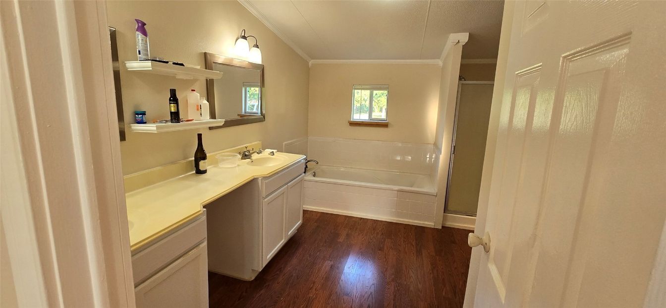 Bathroom, Interior, Wood Texture Flooring