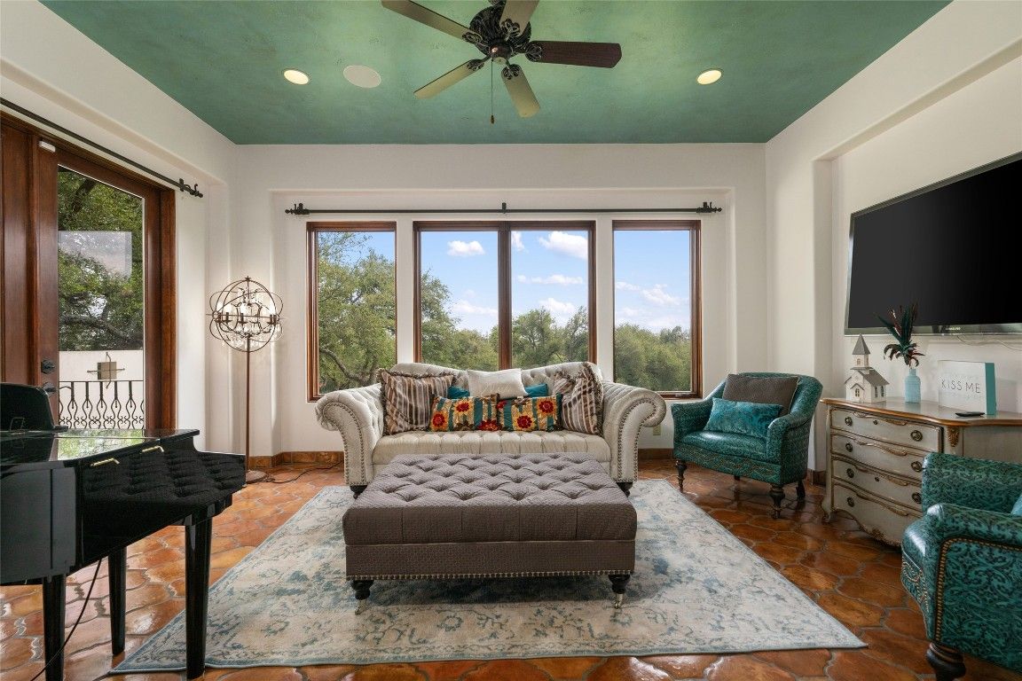 Interior, Living room, Recessed Lighting
