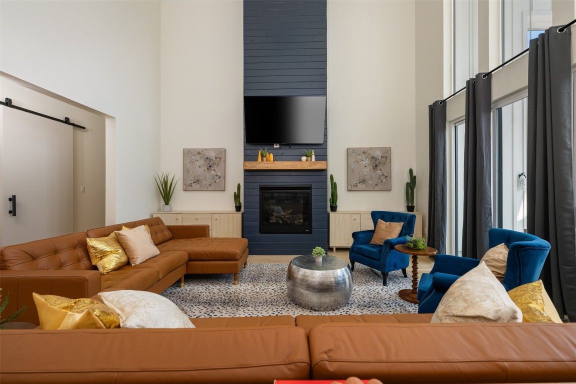 Fireplace, Interior, Living room