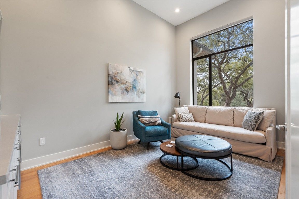 Interior, Living room, Recessed Lighting, Wood Texture Flooring