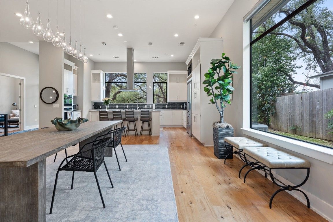 Dining room, Interior, Kitchen, Pendant Lights, Recessed Lighting, Wood Texture Flooring