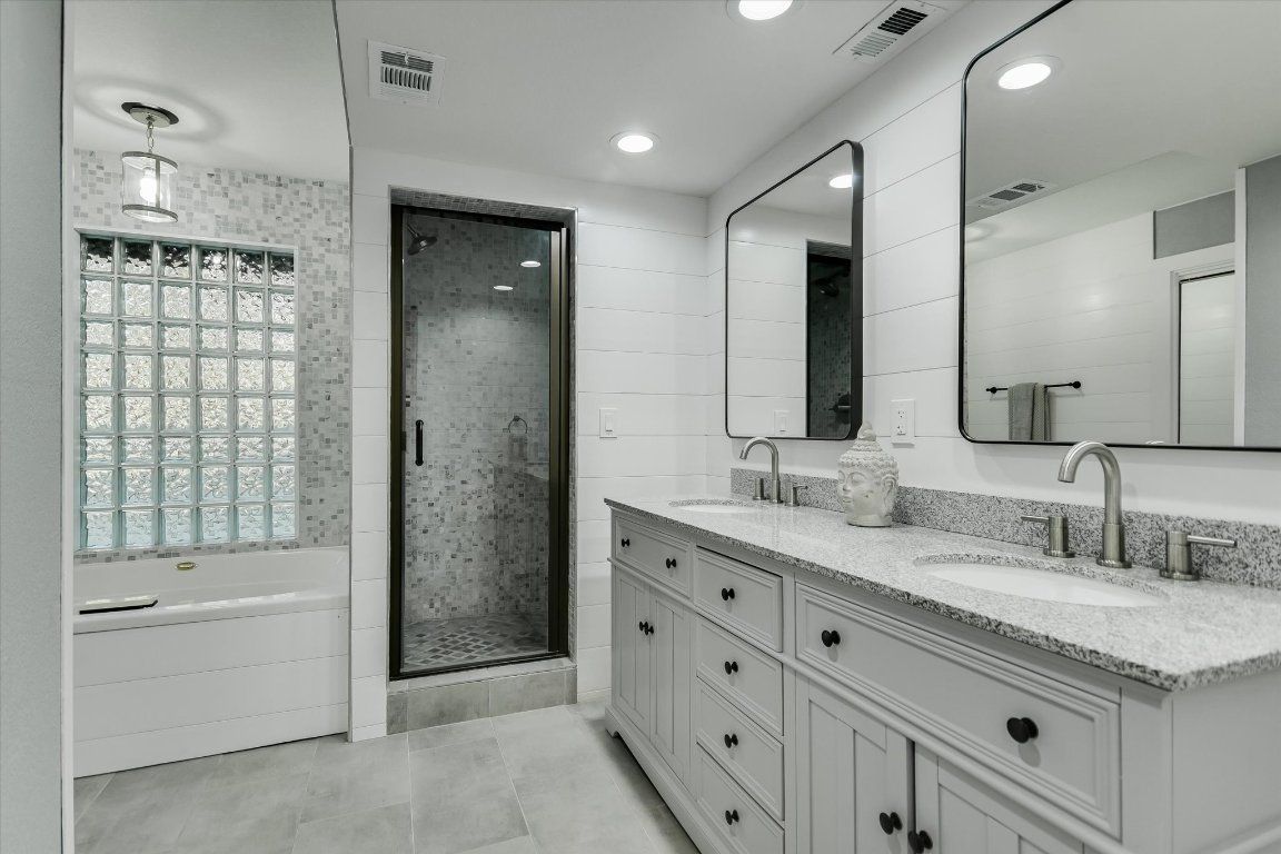 Bathroom, Dual Sink Vanities, Glass Shower, Interior, Recessed Lighting