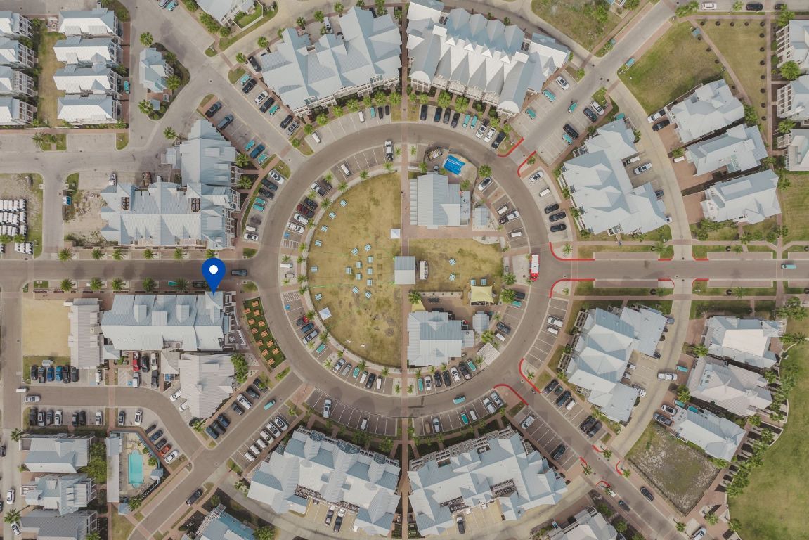 Exterior, Drone