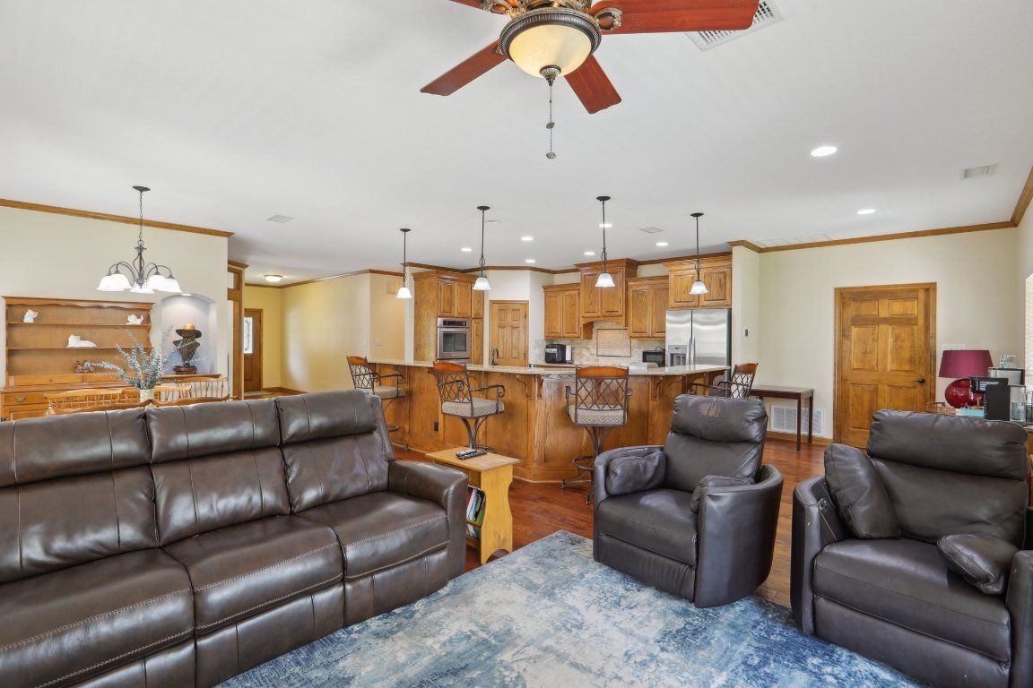 Interior, Kitchen, Living room, Pendant Lights, Recessed Lighting, Stainless Steel Appliances, Wood Texture Flooring