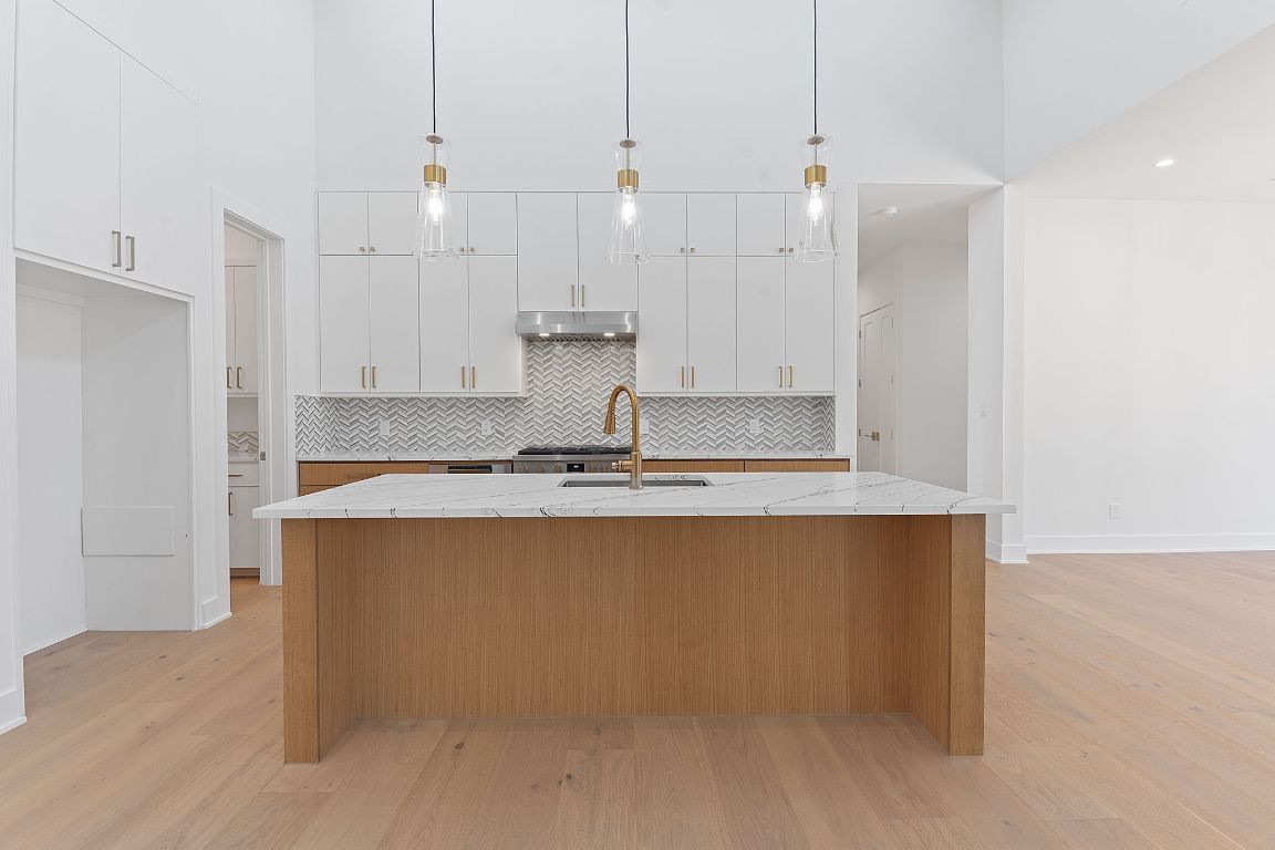 Interior, Kitchen, Pendant Lights, Recessed Lighting, Wood Texture Flooring