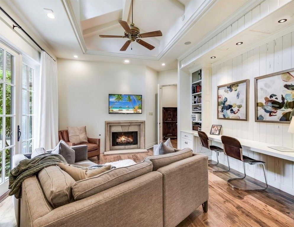 Fireplace, Interior, Living room, Recessed Lighting, Wood Texture Flooring
