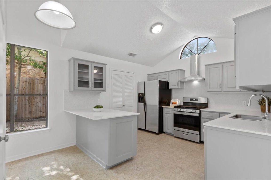 Interior, Kitchen, Stainless Steel Appliances