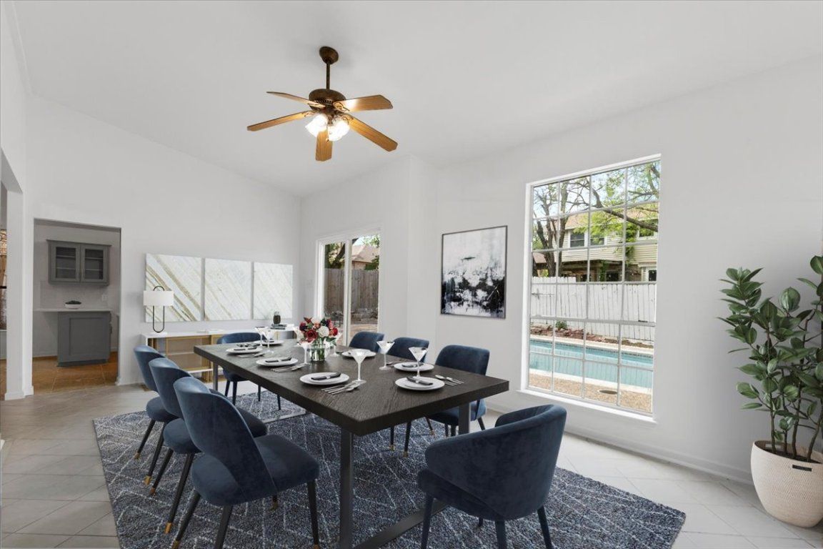 Dining room, Interior