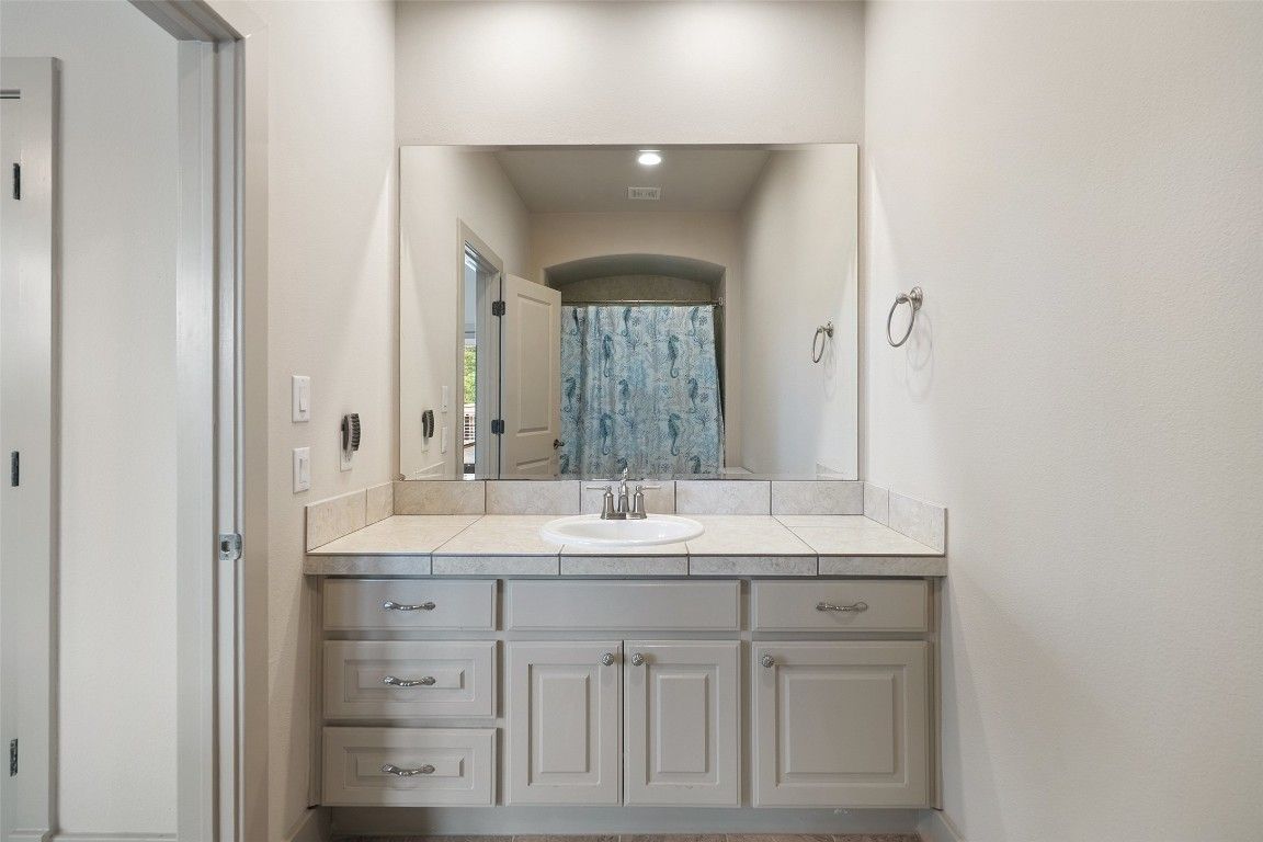 Bathroom, Interior, Recessed Lighting, Tile Countertops