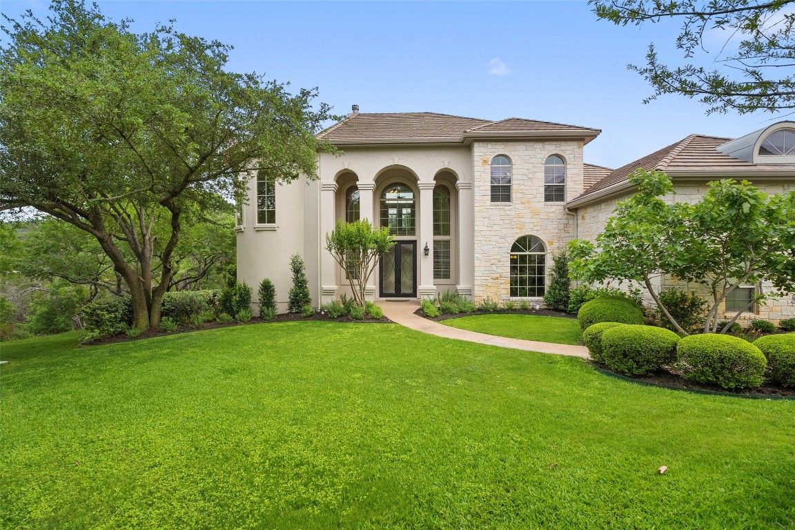 Backyard, Exterior, Facade, French Provincial