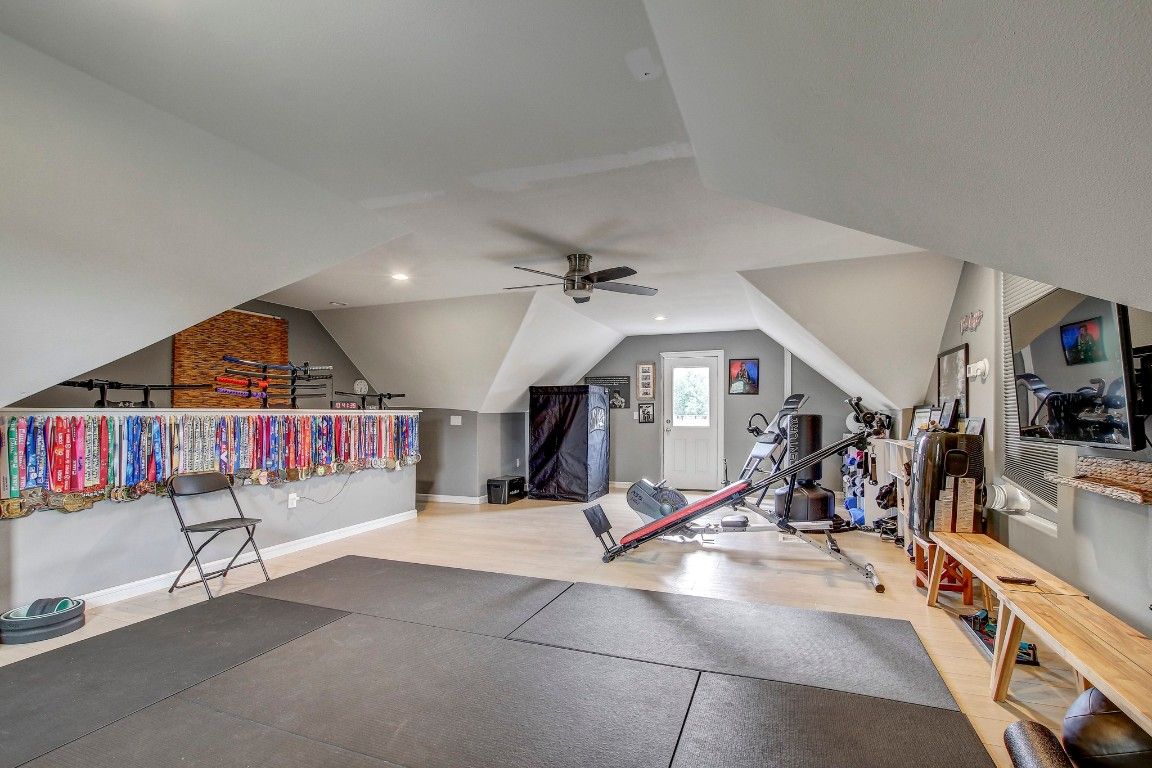 Fitness Equipment, Interior, Recessed Lighting