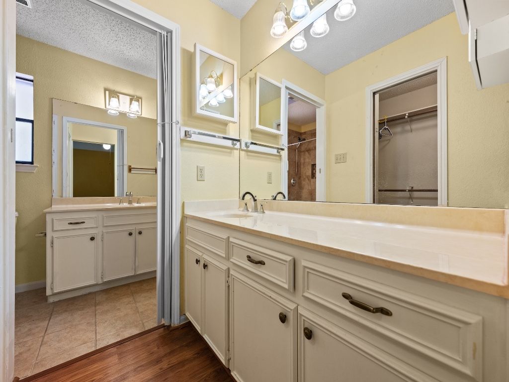 Bathroom, Dual Sink Vanities, Interior, Wood Texture Flooring