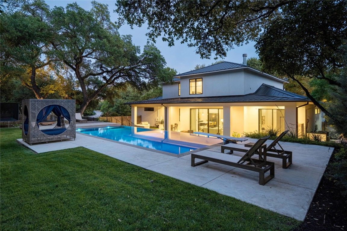 Backyard, Exterior, Pool