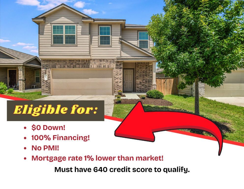 Attached, Exterior, Facade, American Craftsman