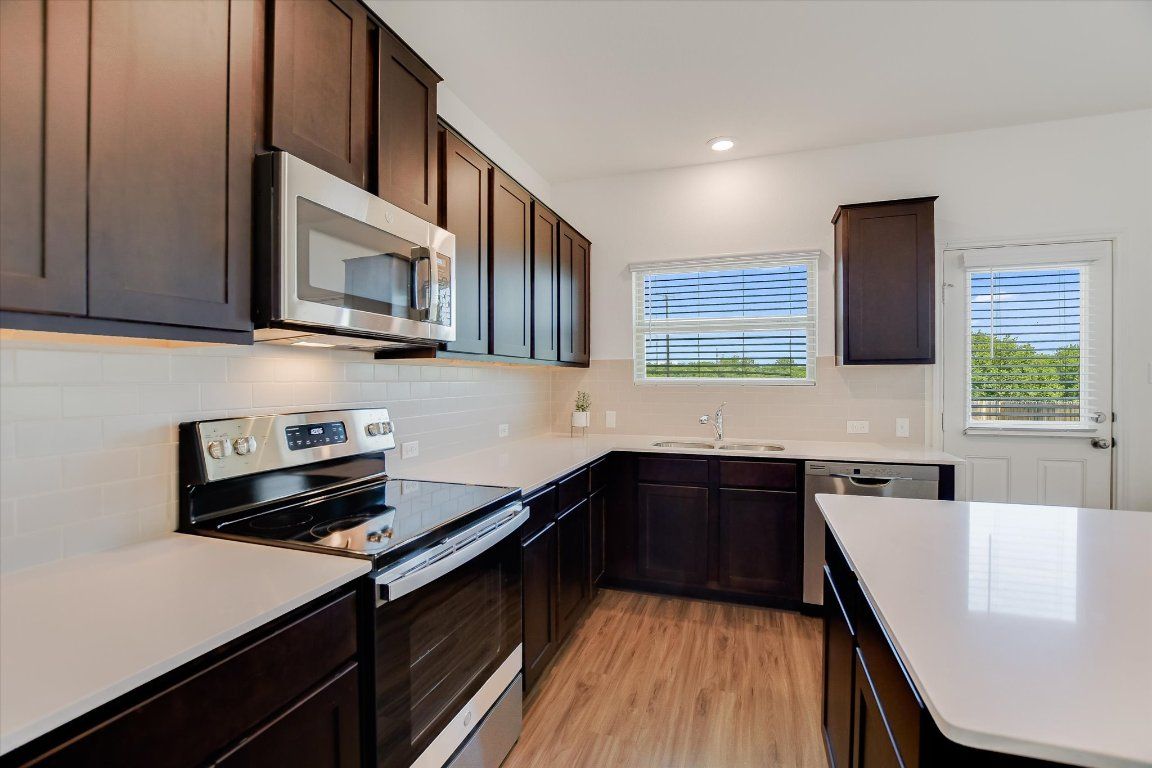Interior, Kitchen, Recessed Lighting, Wood Texture Flooring