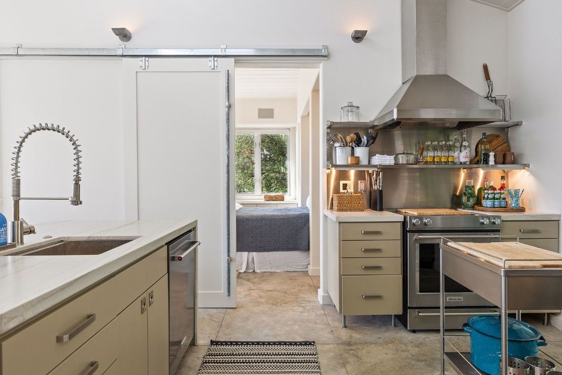 Interior, Kitchen, Stainless Steel Appliances