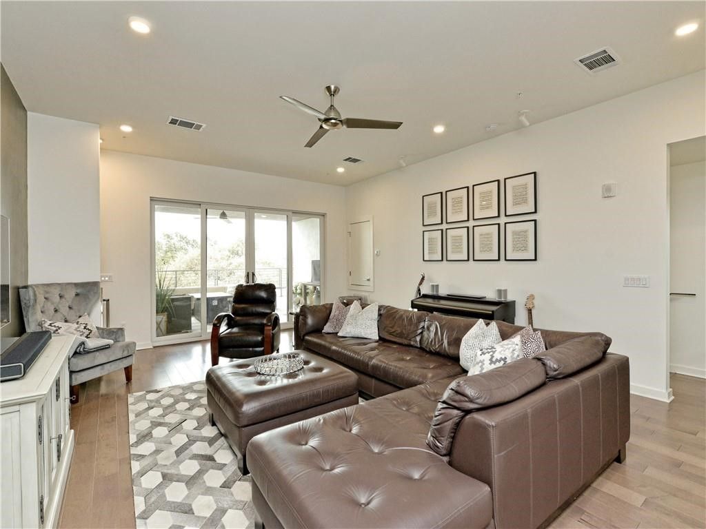 Interior, Living room, Piano, Recessed Lighting, Wood Texture Flooring