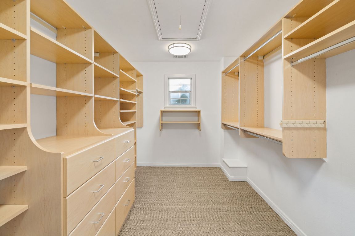Interior, Walk-in Closets