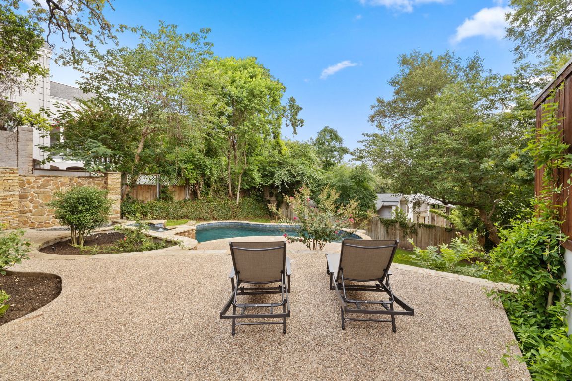 Backyard, Exterior, Pool