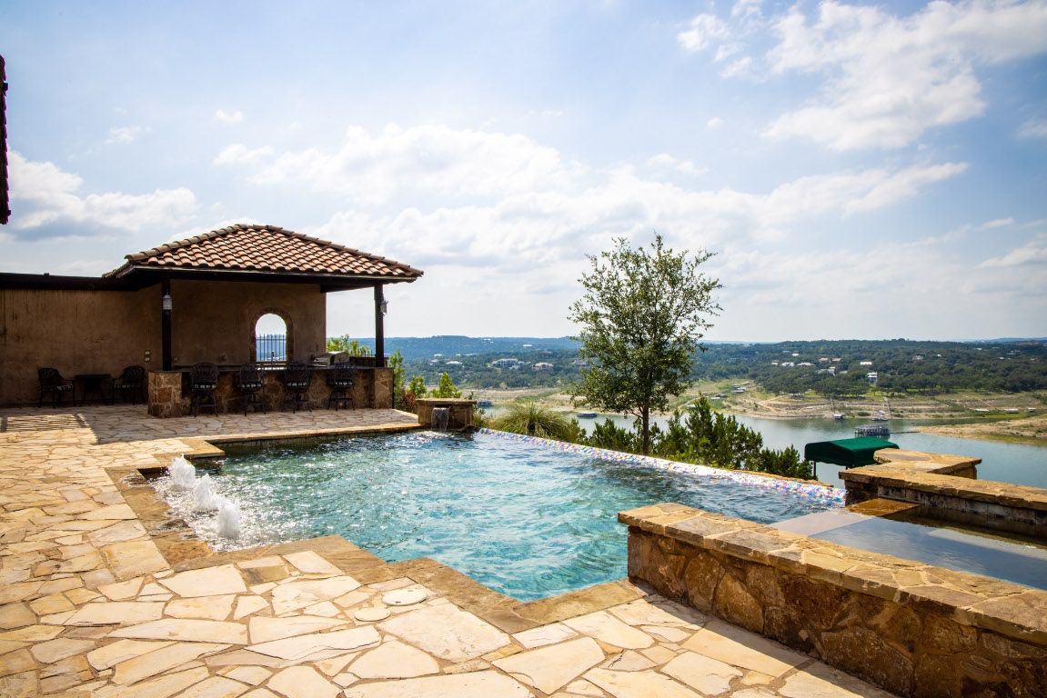 Exterior, Pool, Water