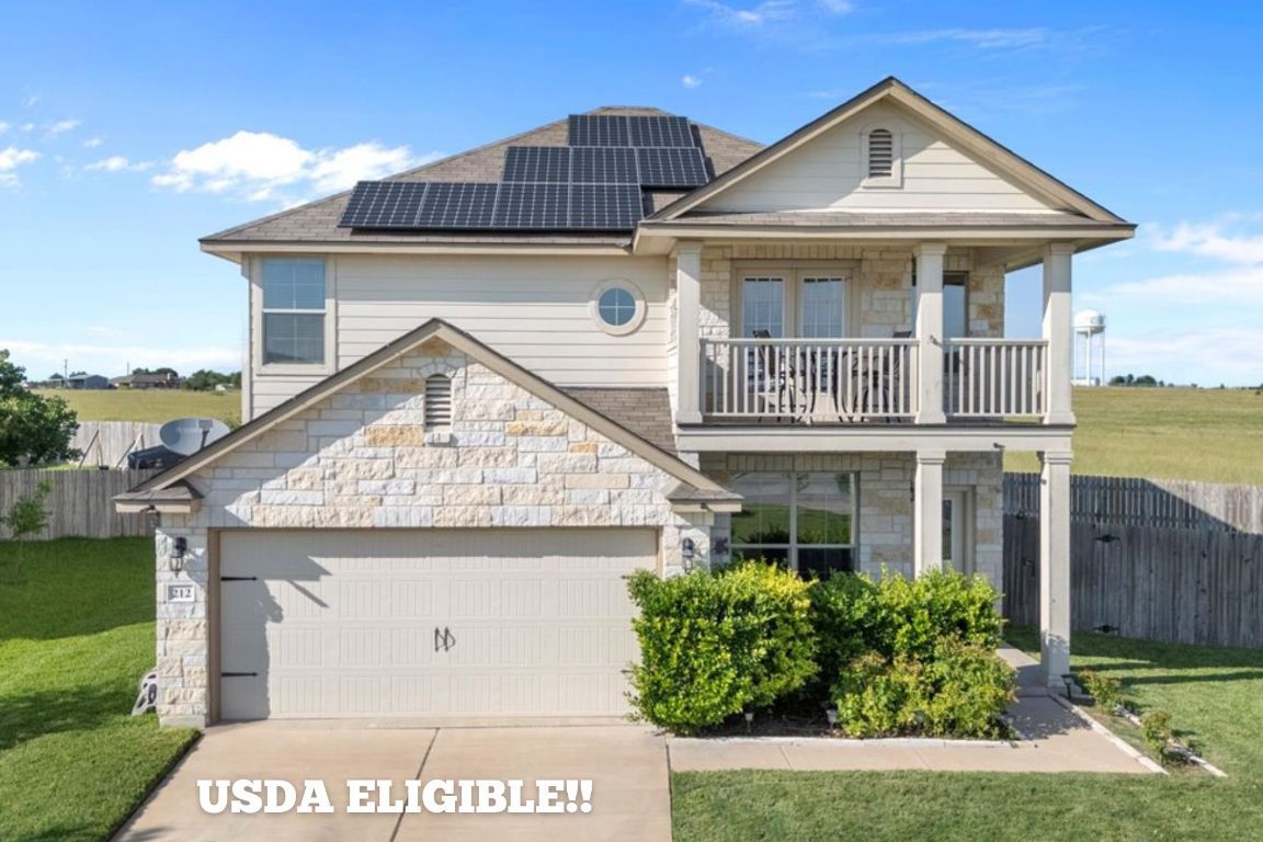 Attached, Exterior, Facade, Solar Panels, Queen Anne Victorian