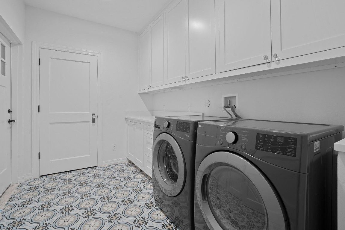 Interior, Recessed Lighting, Washer
