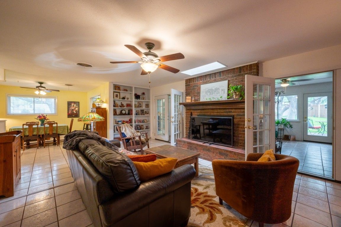 Dining room, Fireplace, Interior, Living room