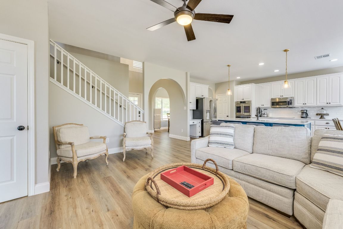 Interior, Kitchen, Living room, Pendant Lights, Recessed Lighting, Stainless Steel Appliances, Wood Texture Flooring