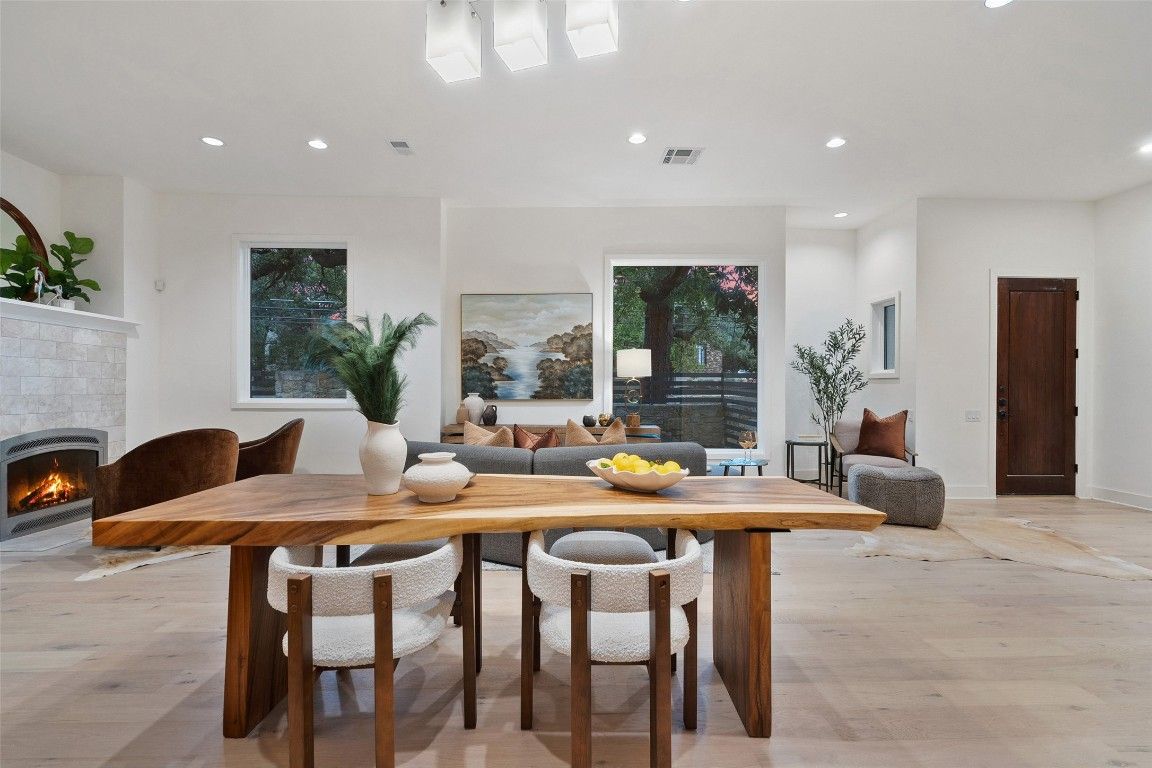 Dining room, Fireplace, Interior, Recessed Lighting, Wood Texture Flooring