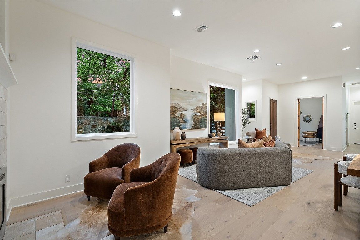 Interior, Living room, Recessed Lighting, Wood Texture Flooring
